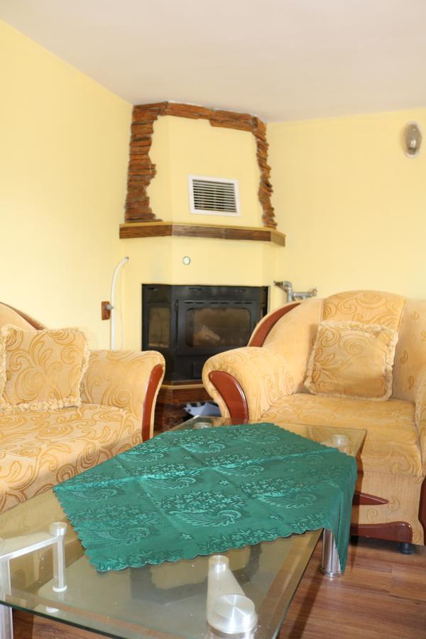 Hotel Arda Kŭrdzhali Extérieur photo