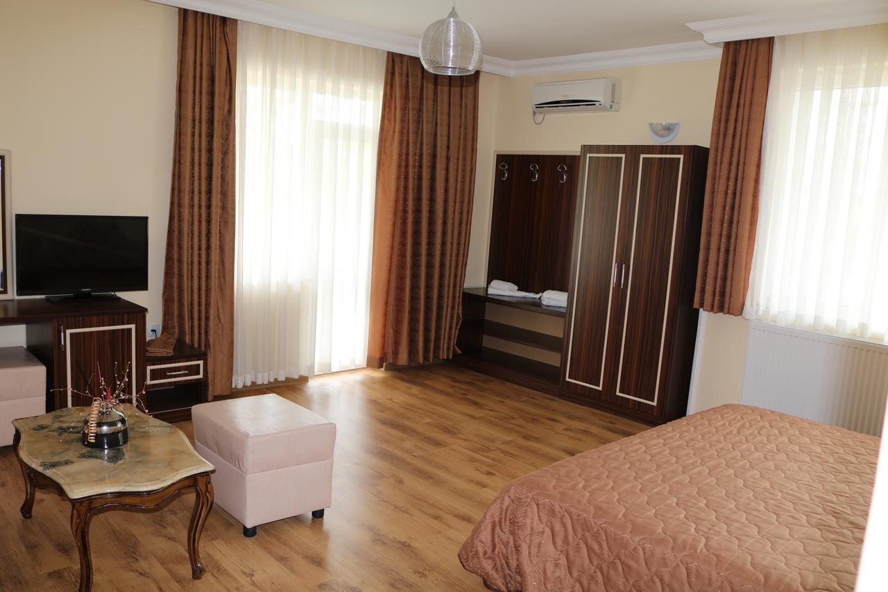Hotel Arda Kŭrdzhali Extérieur photo