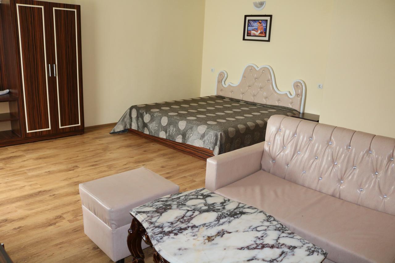 Hotel Arda Kŭrdzhali Extérieur photo